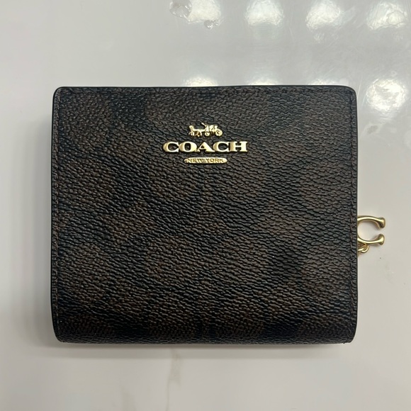 Snap Wallet In Signature Canvas - Picture 1 of 4